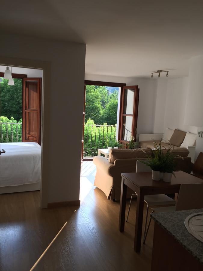 Apartamentos Viejo Continente クエンカ エクステリア 写真