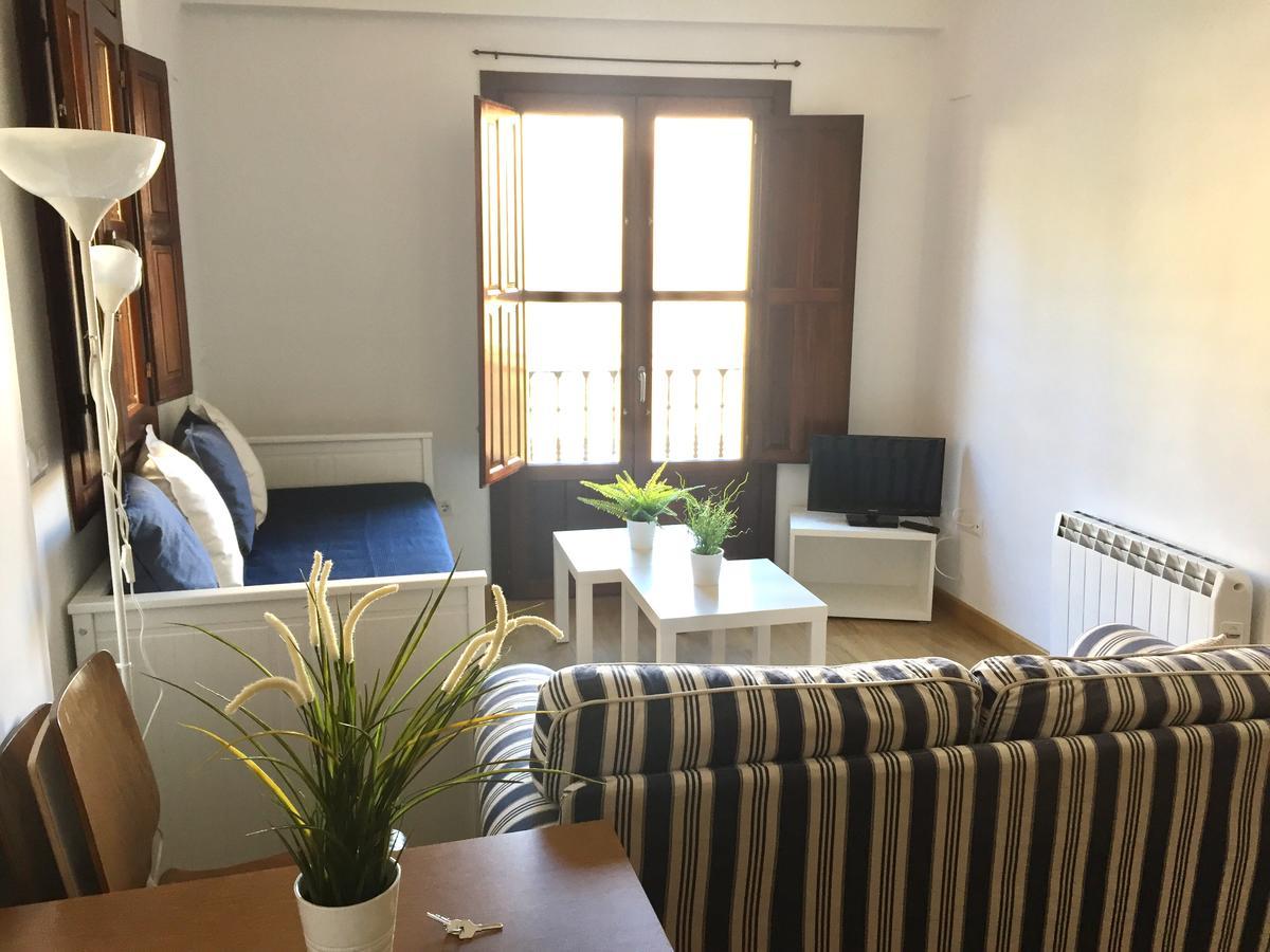 Apartamentos Viejo Continente クエンカ エクステリア 写真